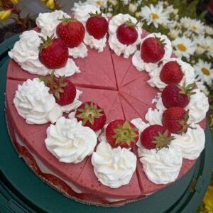 Jahodový low carb cheesecake