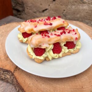 Eclaire z odpalovaného těsta